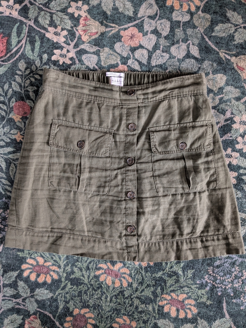 Button-Front Olive Green Utility Skort with Flap Pockets